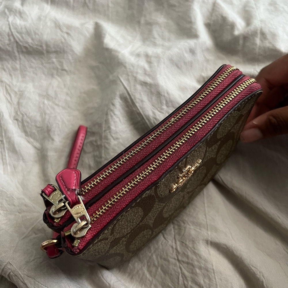 Coach Wristlet - Picture 3 of 3